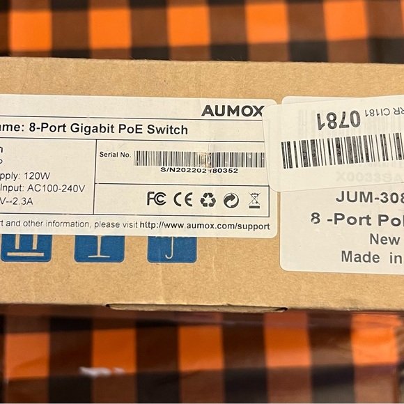 Aumox 8 Port PoE 120w switch - Ethernet Unmanaged Network Switch - Picture 7 of 9